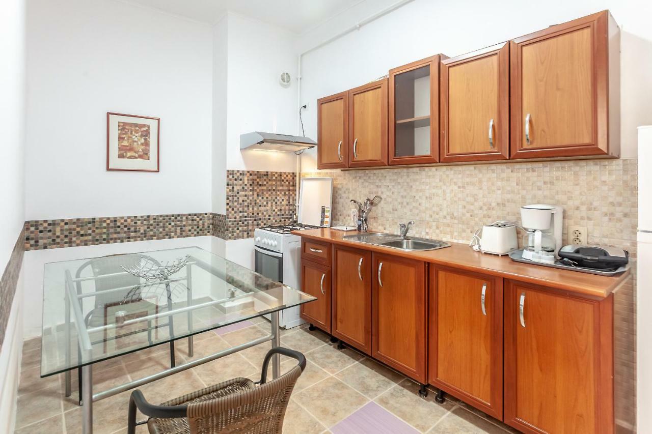 Kostas Apartments Braşov Eksteriør bilde