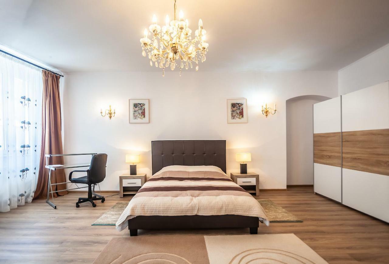 Kostas Apartments Braşov Eksteriør bilde