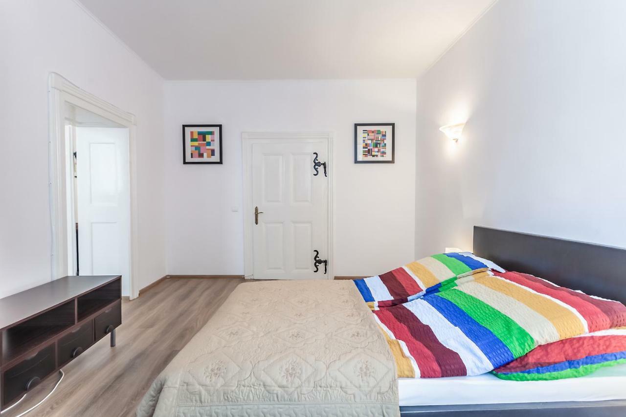 Kostas Apartments Braşov Eksteriør bilde