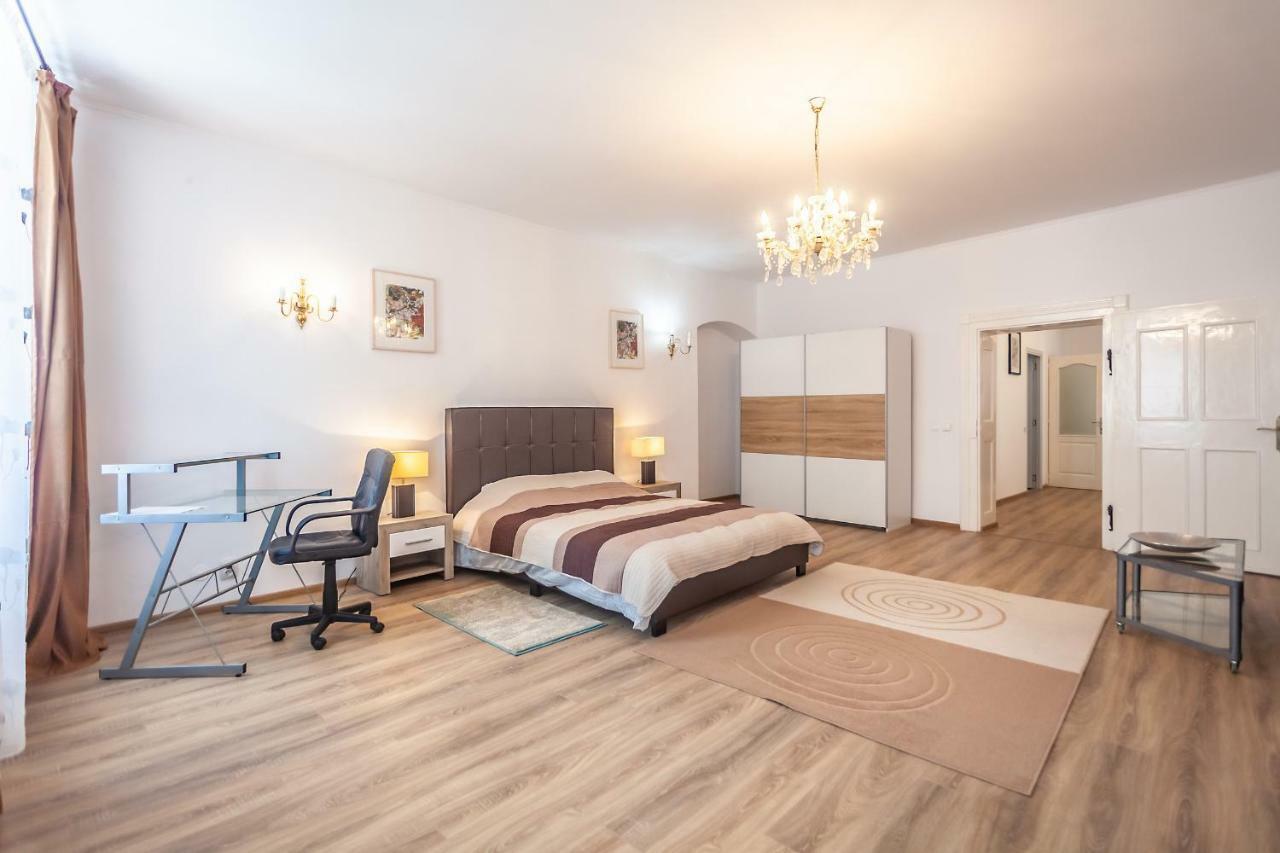Kostas Apartments Braşov Eksteriør bilde