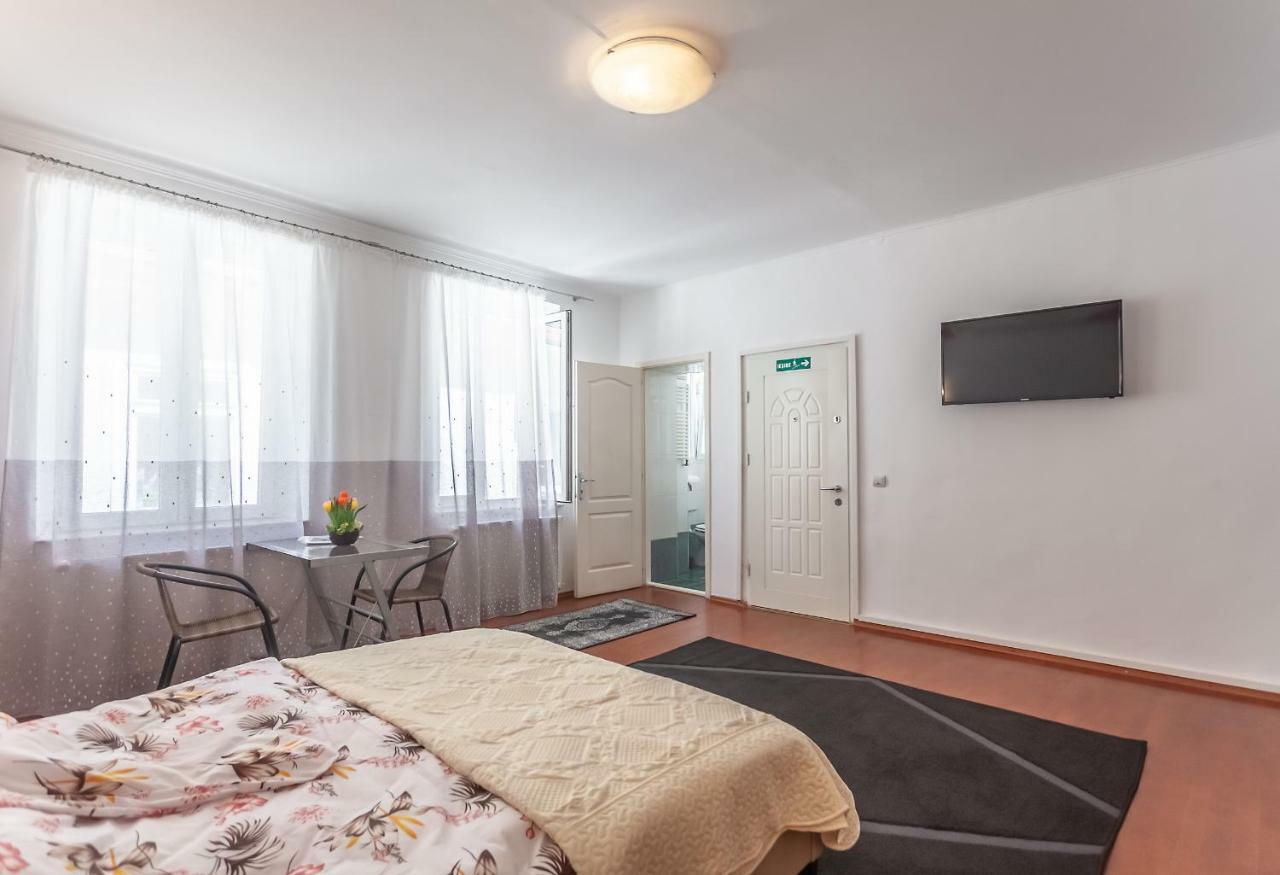 Kostas Apartments Braşov Eksteriør bilde