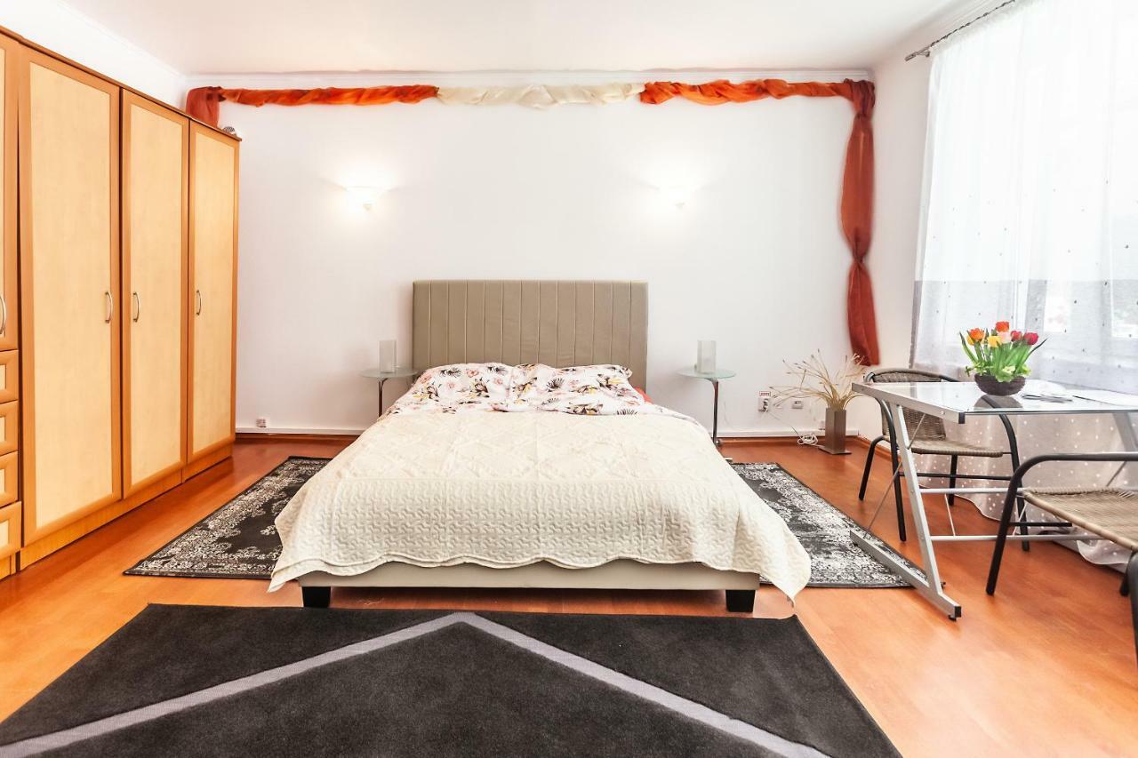 Kostas Apartments Braşov Eksteriør bilde